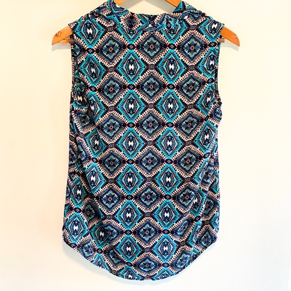 Limited geometric shell - Picture 2 of 3